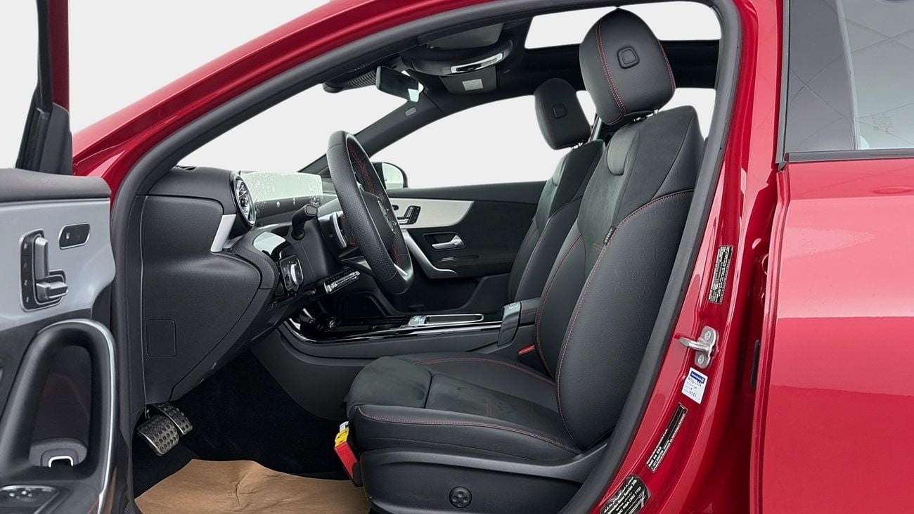 Mercedes Benz A200 STANDARD | Guaranteed Warranty | 0 Down Payment