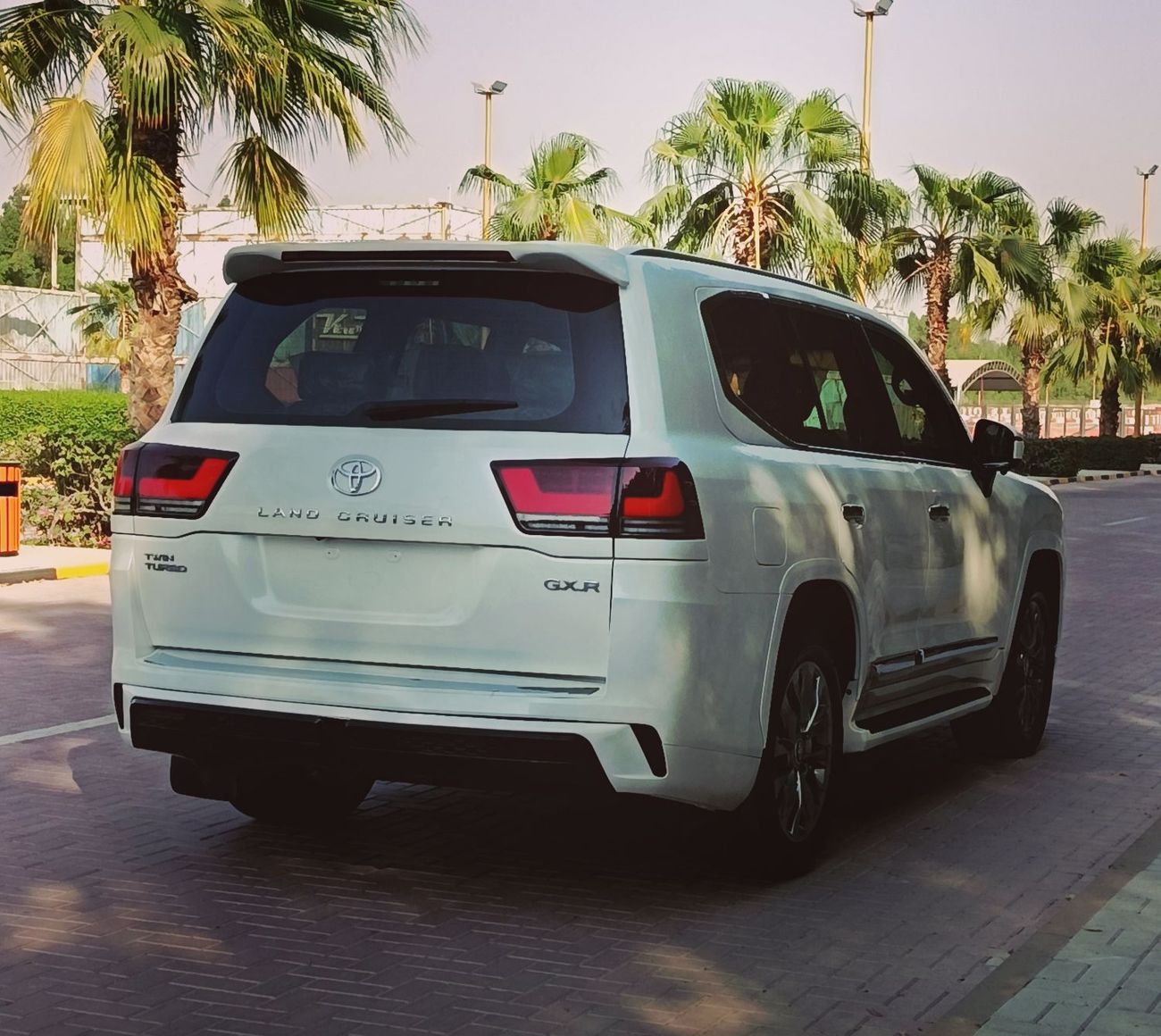 Toyota Land Cruiser GXR