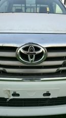 Toyota Hilux DLX GCC Specs