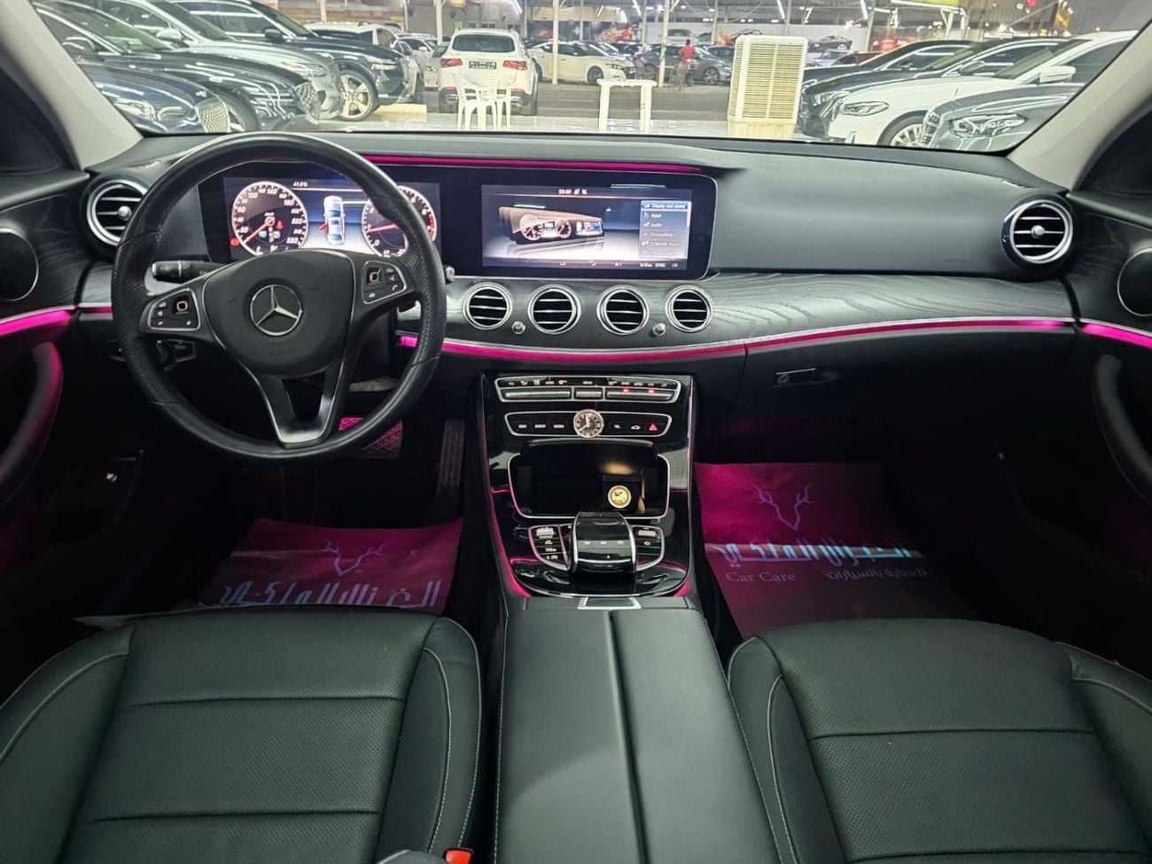 Mercedes Benz E300