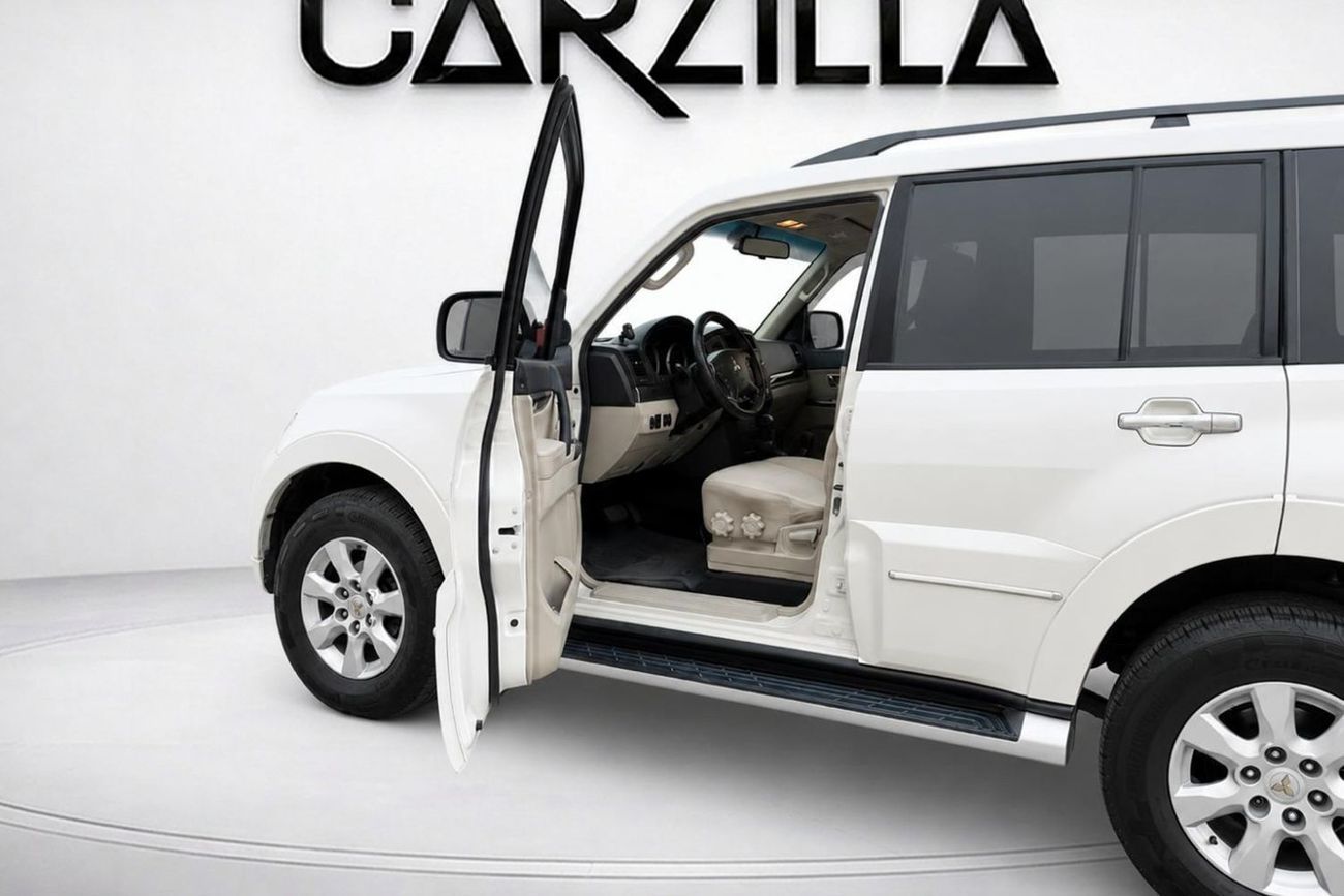 Mitsubishi Pajero GLS HIGHLINE l Original Paint l AED 940 / Monthly
