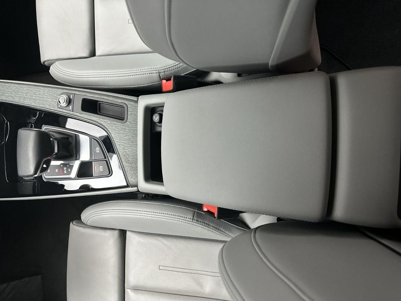 أودي A5 40 TFSI 190hp (Ref# 99391)