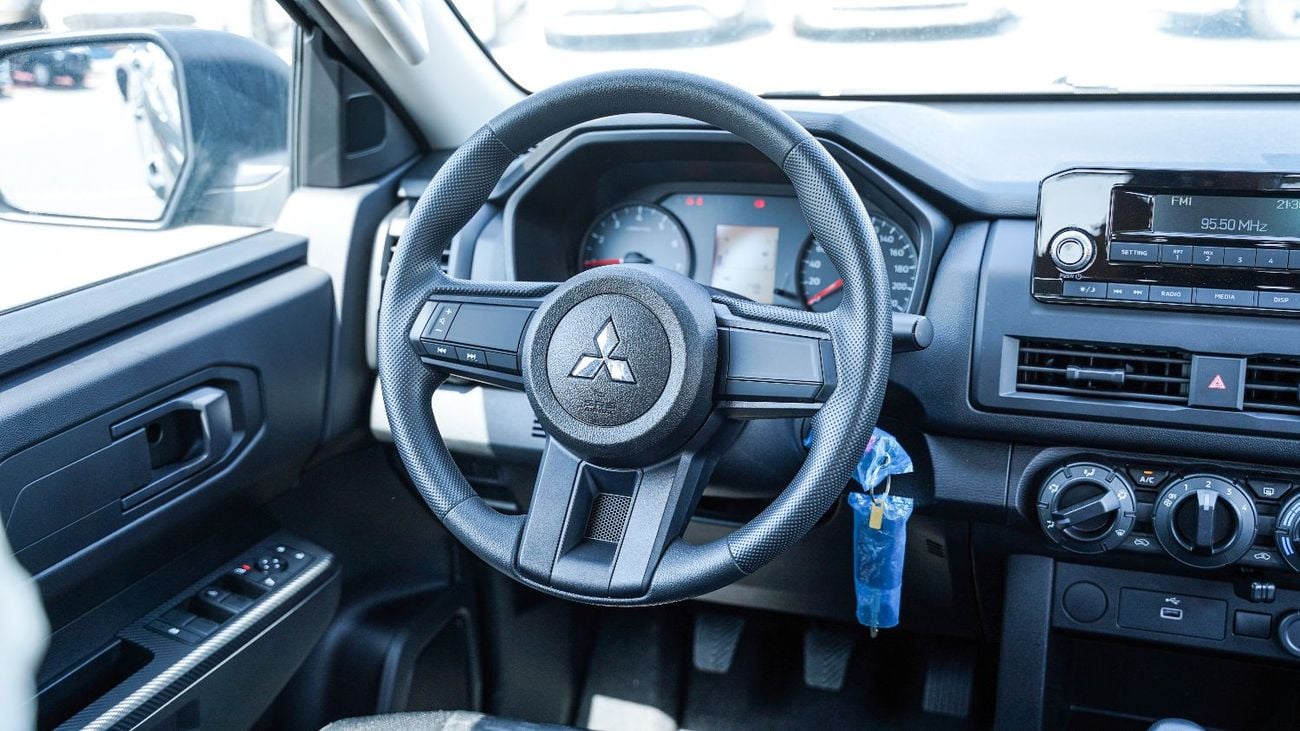 ميتسوبيشي L200 GLX جديد تمامًا – محرك بنزين سعة 2.4 لتر، دفع رباعي، ناقل حركة يدوي – D25 – 2027 – للتصدير فقط