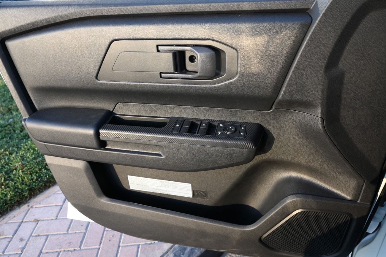 ميتسوبيشي L200 Mitsubishi pickup L200 2.4 petrol MT 2027