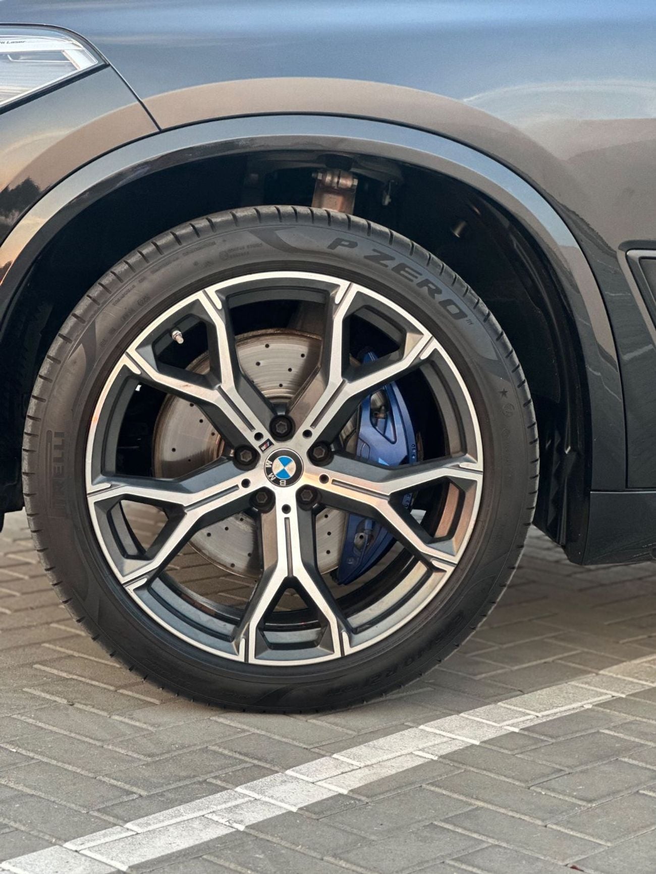 BMW X5 XDRIVE40i EXCLUSIVE M SPORT PACKAGE