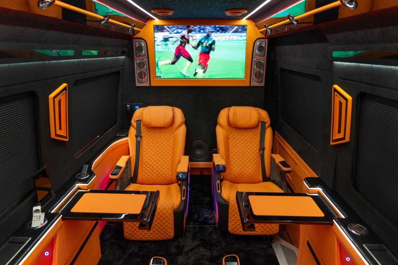 مرسيدس بنز سبرينتر Barugzai VIP Sprinter Luxury VIP Sprinter with Private Washroom