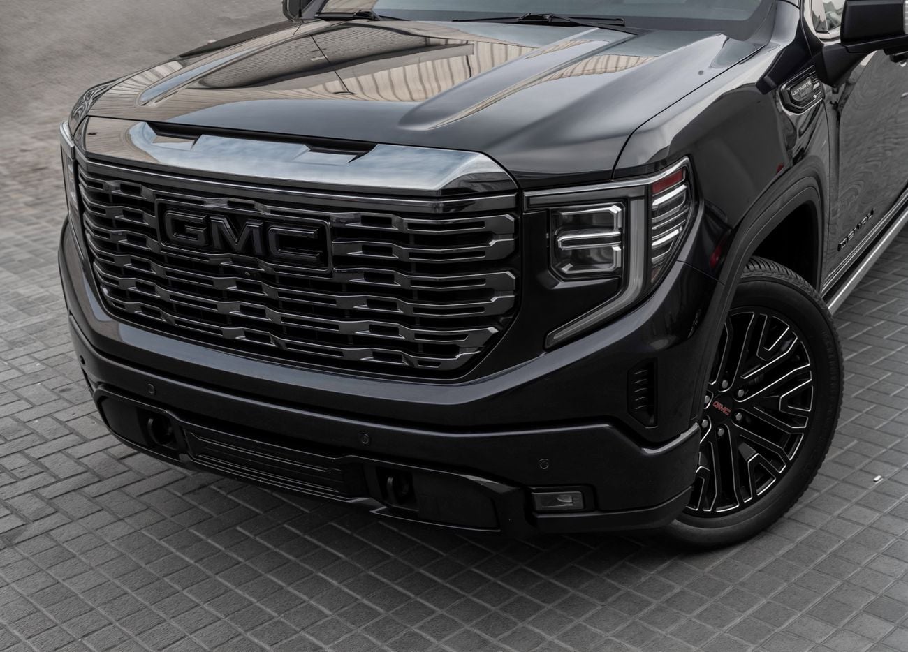جي أم سي سييرا DENALI ULTIMATE Sierra Ultimate Denali 6.2L | 4,015 P.M | 0% Downpayment | GMC WARRANTY!