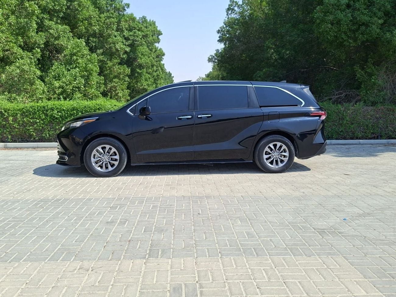 Toyota Sienna XLE