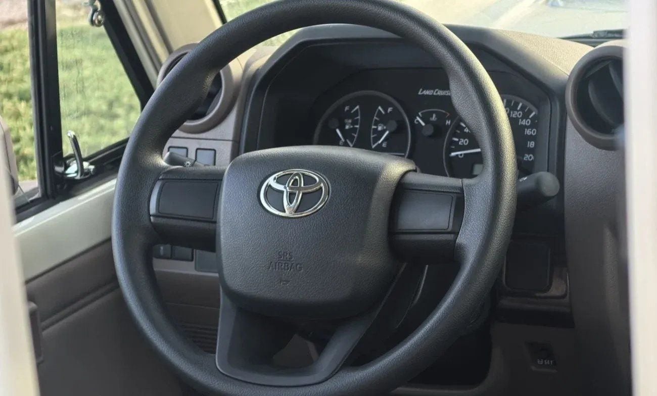 تويوتا لاند كروزر بيك آب TOYOTA LAND CRUISER PICKUP LC79 / SINGLE CABIN | 2.8L V6 DIESEL | M/T | SNORKEL | 4WD | MY2025