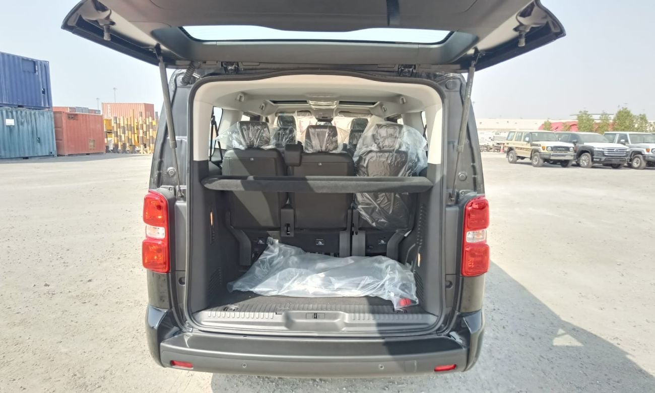 Peugeot Traveller VIP 7 SEATER