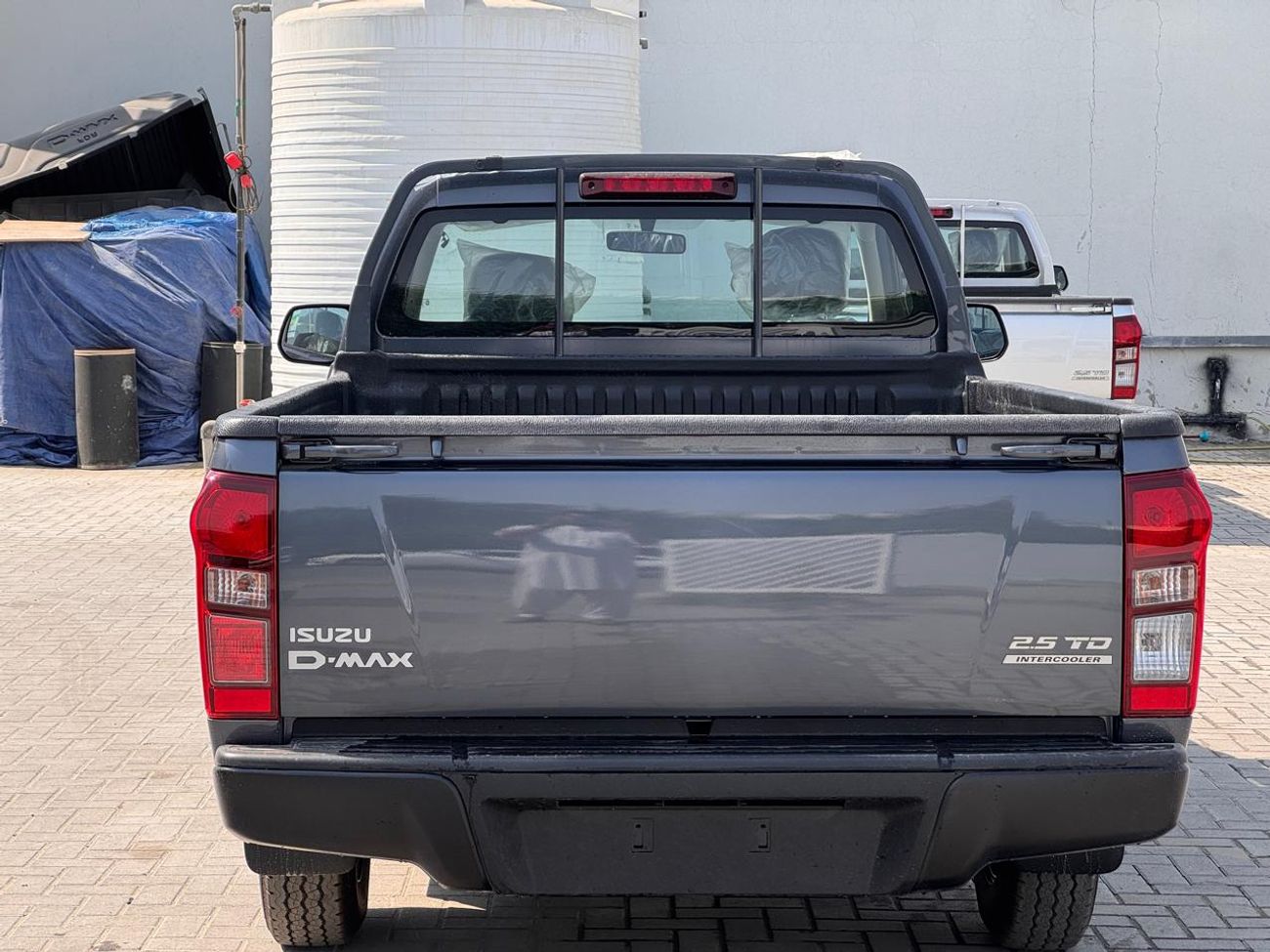 Isuzu D-MAX