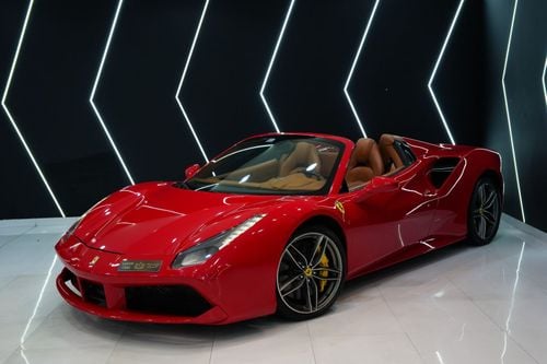 فيراري 488 سبايدر Spider Carbon Exterior/Interior, Passenger Display, GCC Specs!!