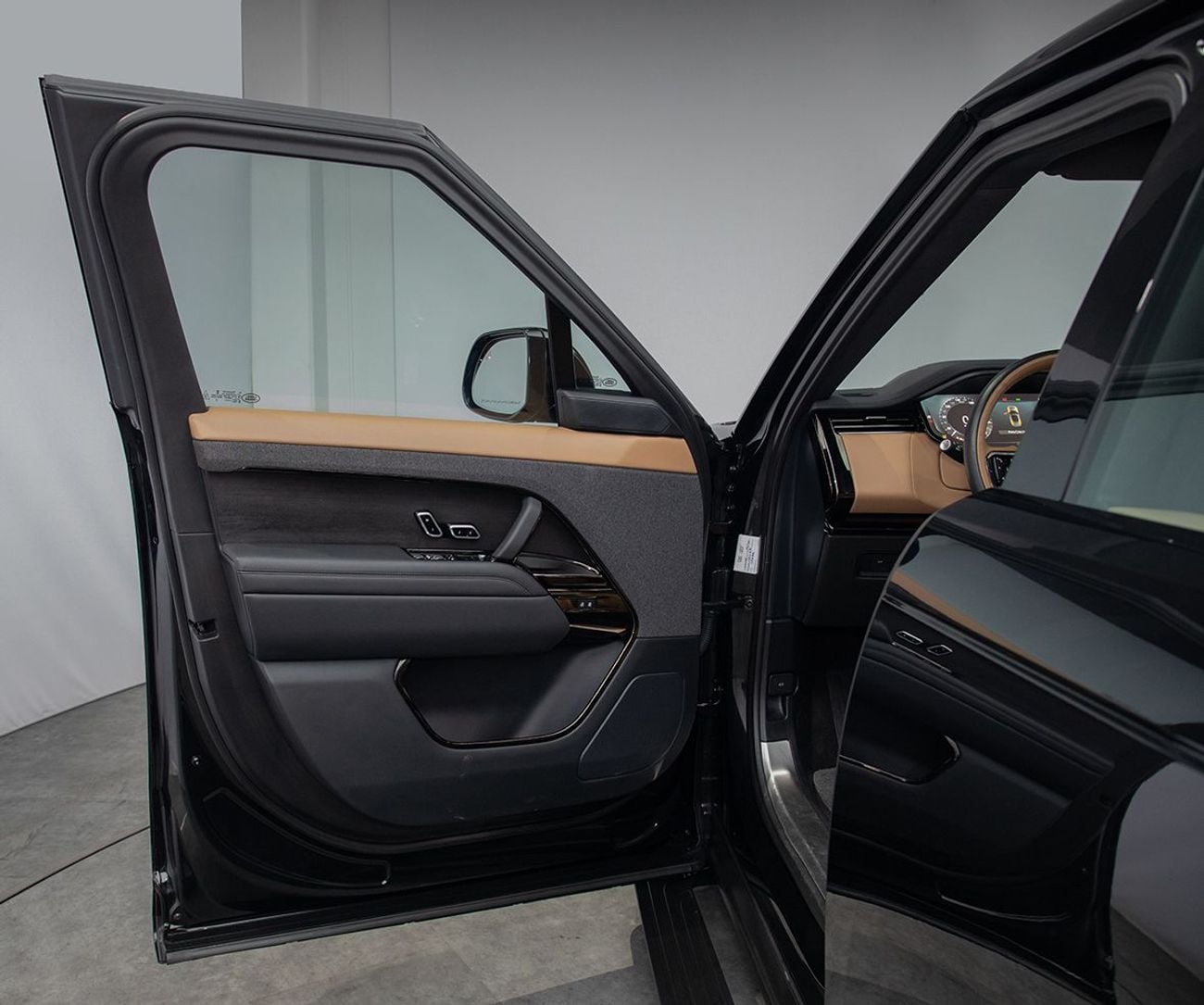 Land Rover Range Rover Sport DYNAMIC HSE P400