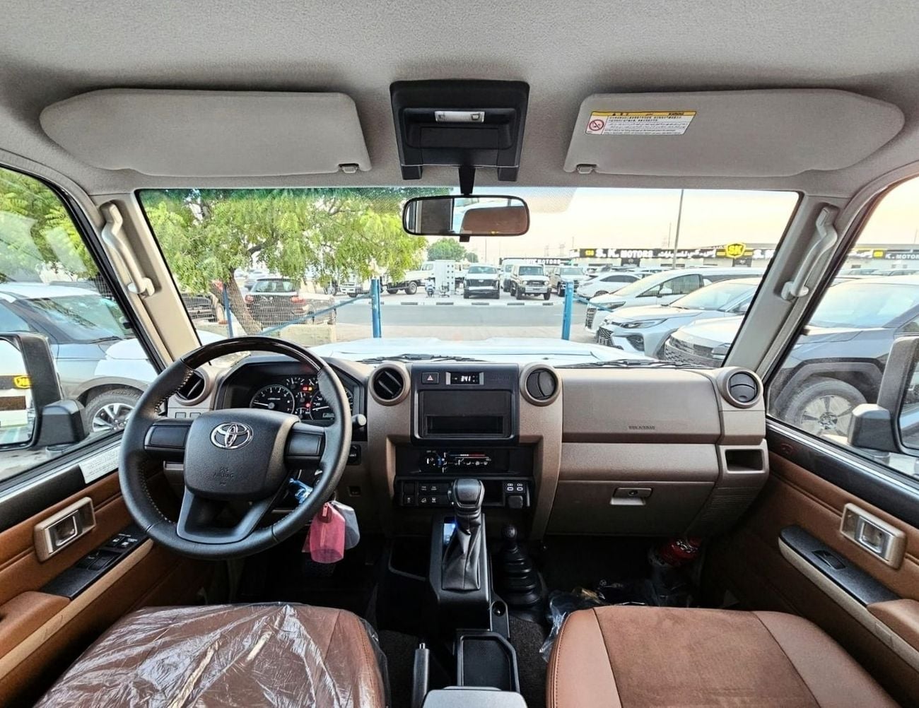 Toyota Land Cruiser 70 LC71 LX HARDTOP || 4.0L PETROL V6 A/T 4WD | DIFF LOCK | WINCH | LST, OVER FENDER (CODE # X71AFY)