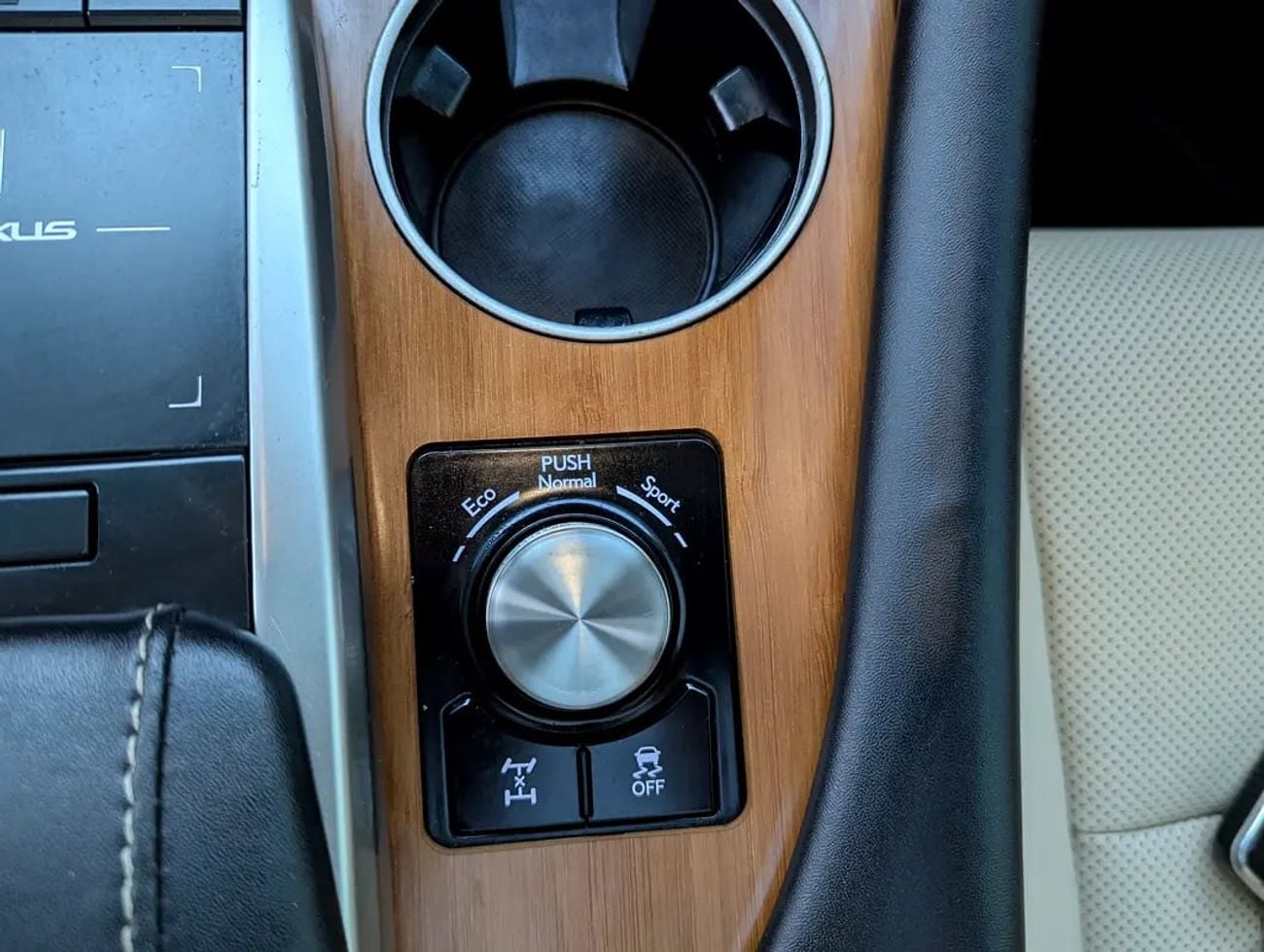 Lexus RX350 PLATINUM 2021 AWD - American Specs - GCC Resale