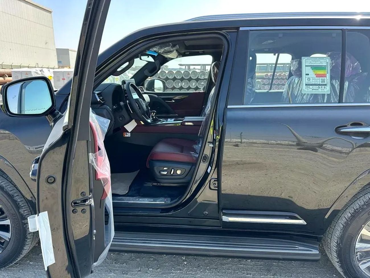 لكزس LX 600 سيجنتشر 2026 Lexus LX600 Signature (7-Seater) 3.5L V6 Twin-Turbo Petrol A/T 4WD Export Only