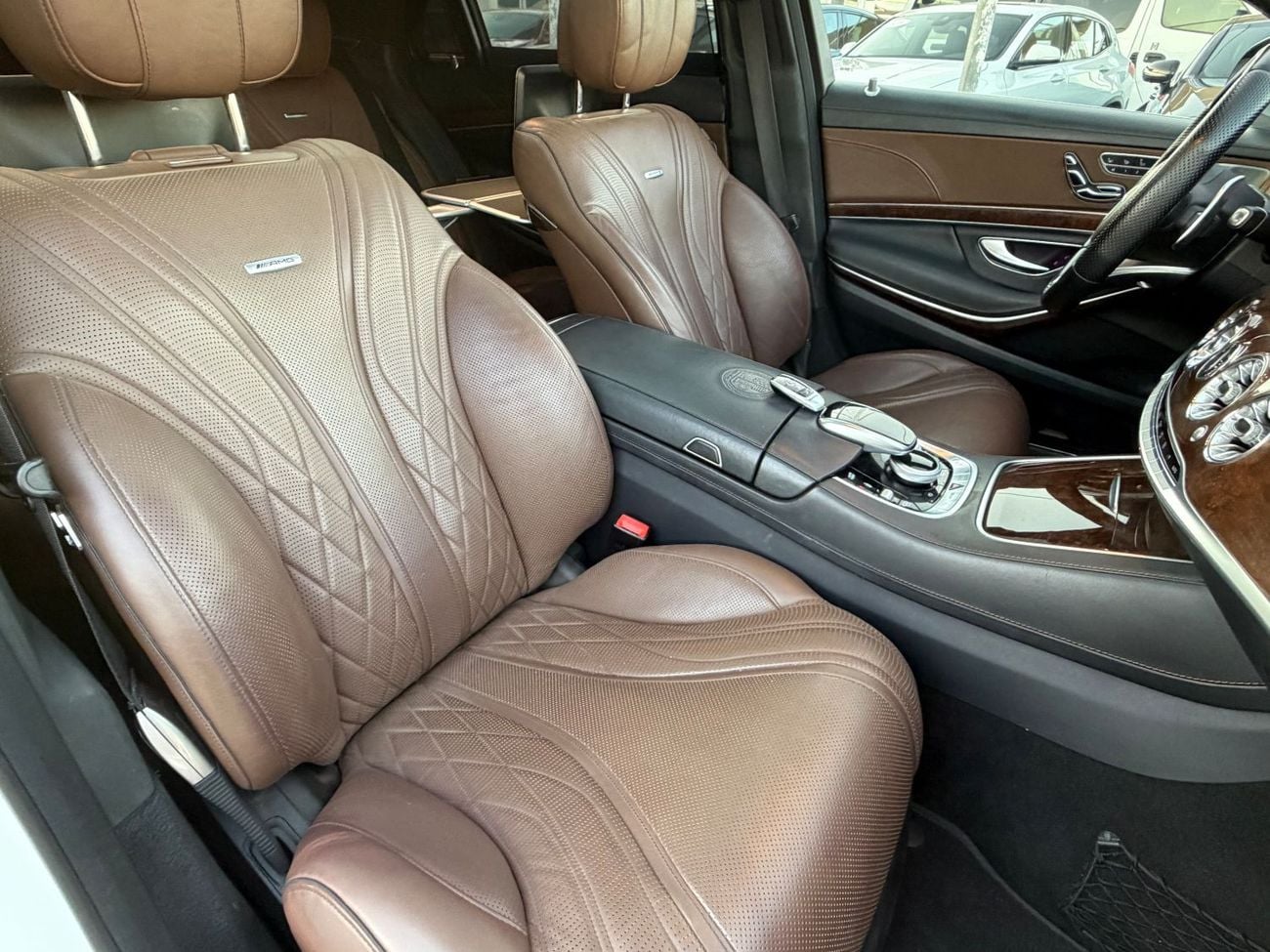 Mercedes Benz S63 AMG STANDARD