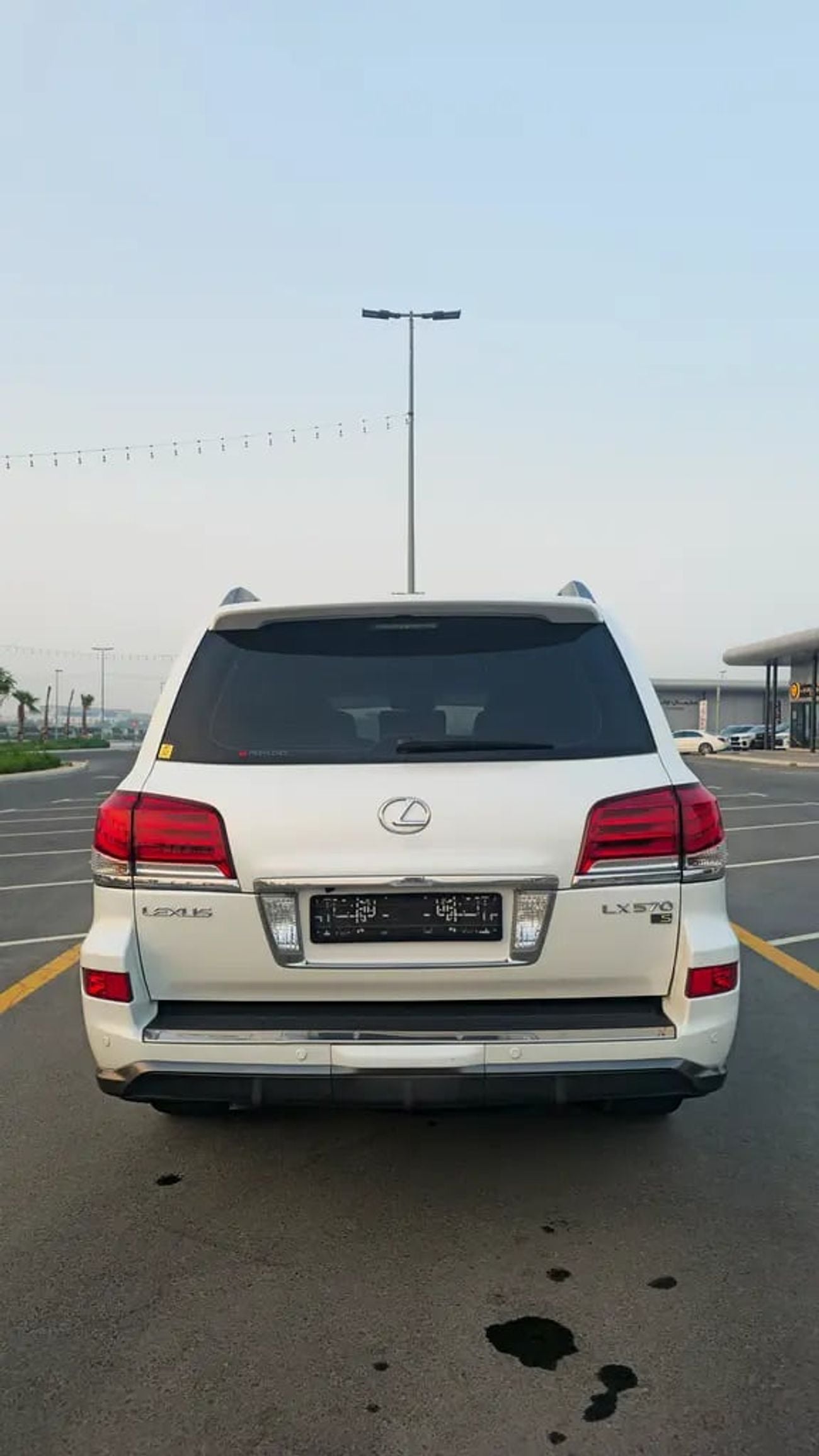 Lexus LX570 TITANIUM PLUS LX 570 Sport GCC Specs