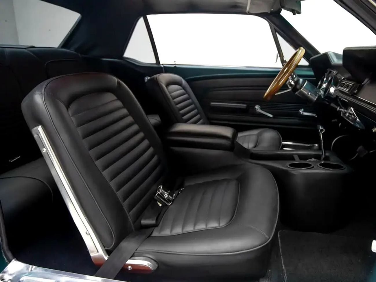 Ford Mustang 302