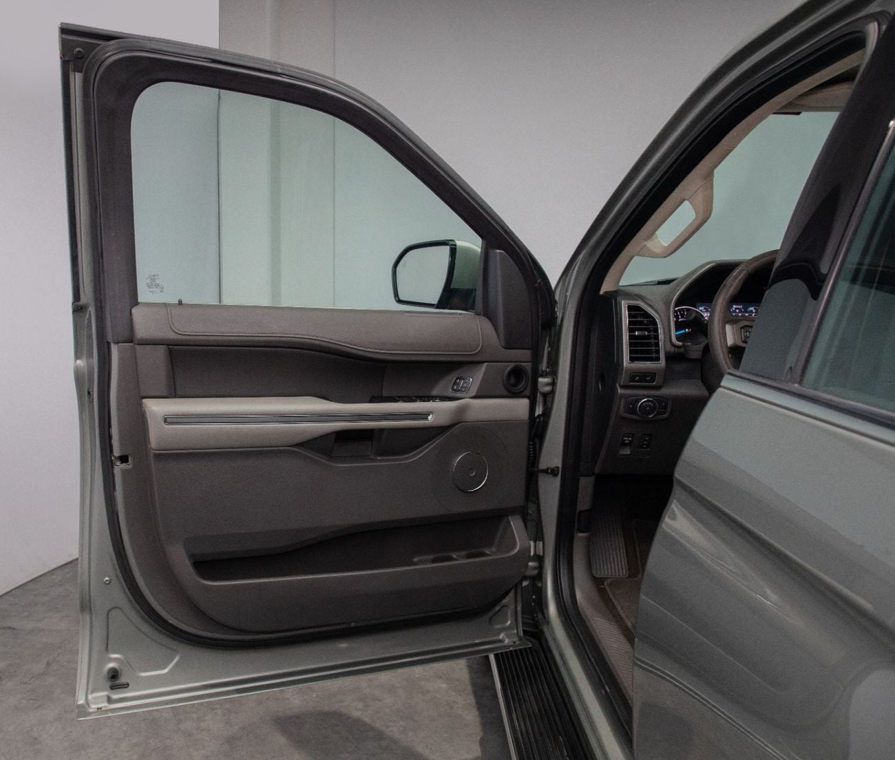 Ford Expedition XLT