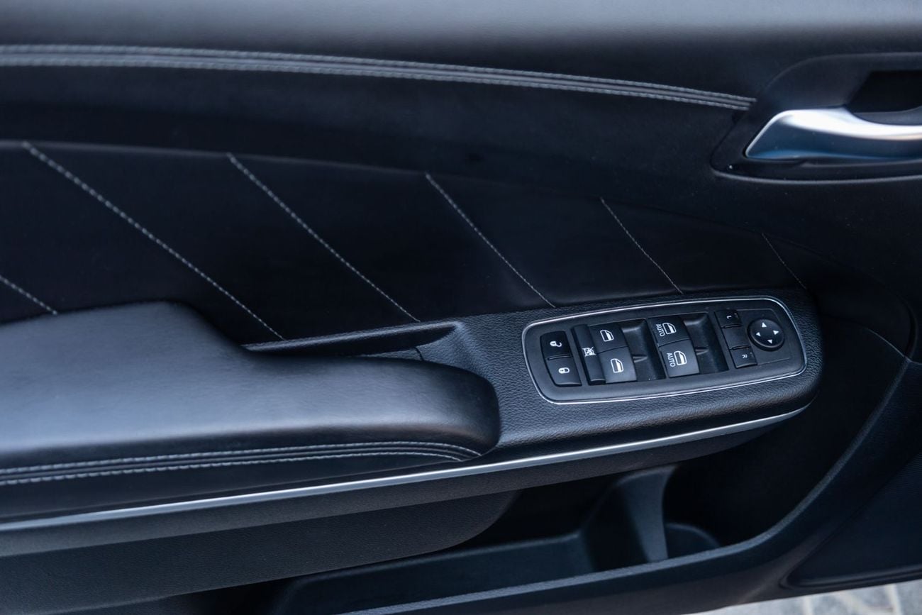 دودج تشارجر R/T دودج تشارجر R/T 5.7 V8 HEMI موديل 2023 في دول مجلس التعاون الخليجي | ضمان الوكالة
