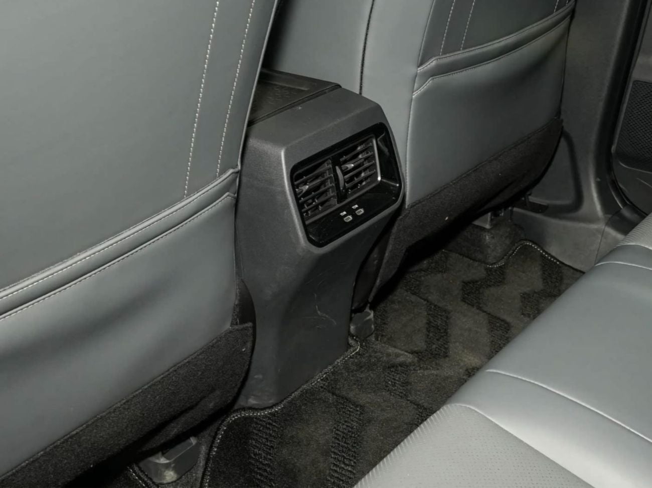 Toyota RAV4 LUXURY HEV RAV4 Luxury Edition 2.0L 4WD