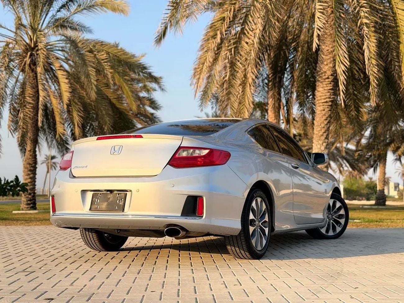 Honda Accord Coupe EXI GCC Full Option Top With Full Service History & 2 Orignal Keys