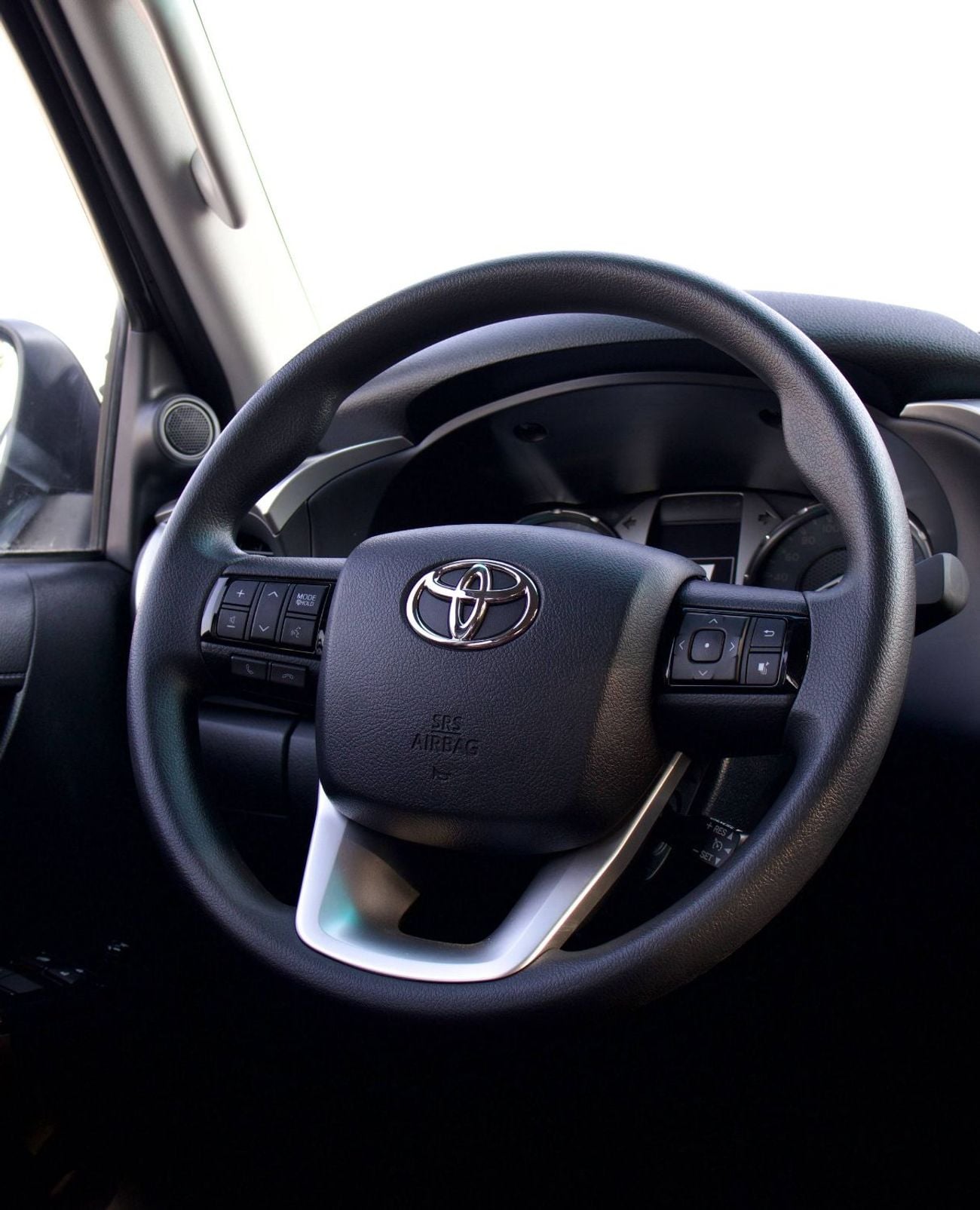 Toyota Hilux SR5