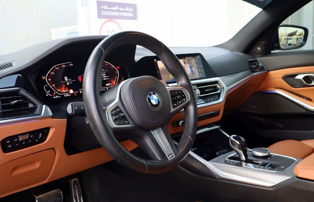 BMW 330i M SPORT