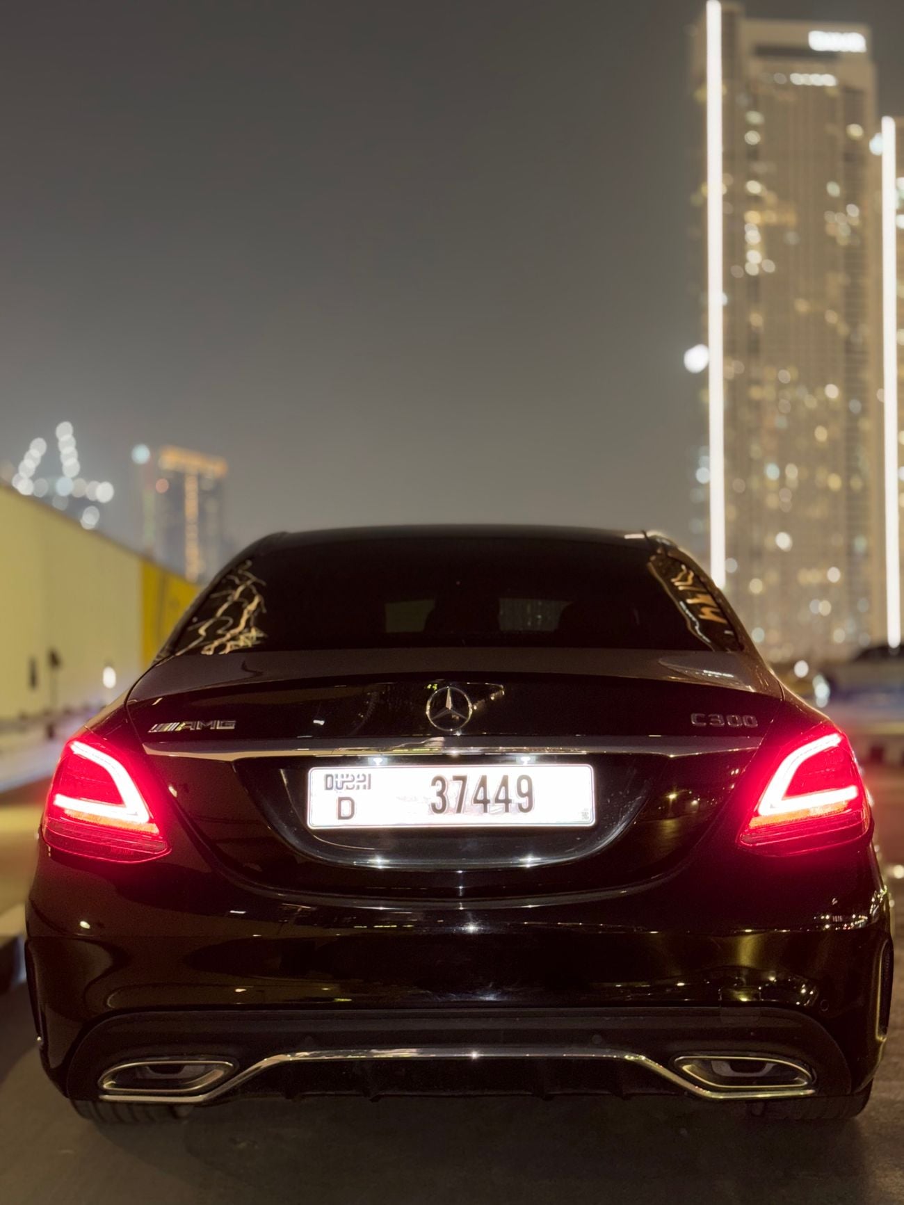 Mercedes Benz C300 STANDARD