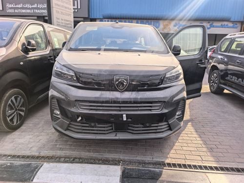 بيجو ترافلر VIP 7 Seater
