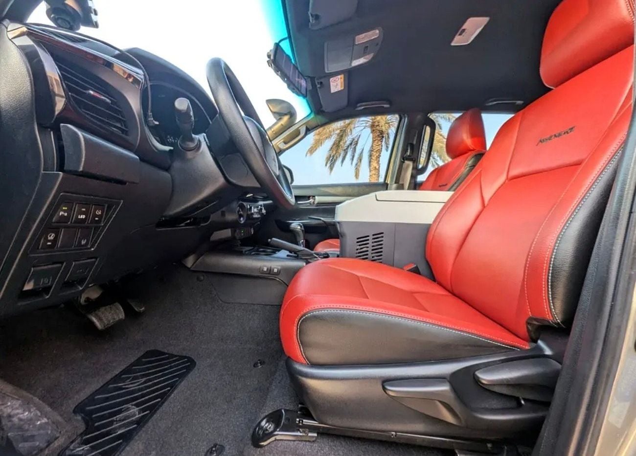Toyota Hilux ADVENTURE Tourism Hilux