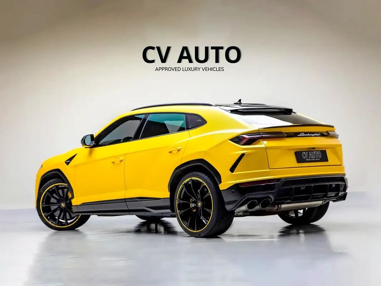 Lamborghini Urus Pearl Capsule | GCC Spec | With Warranty
