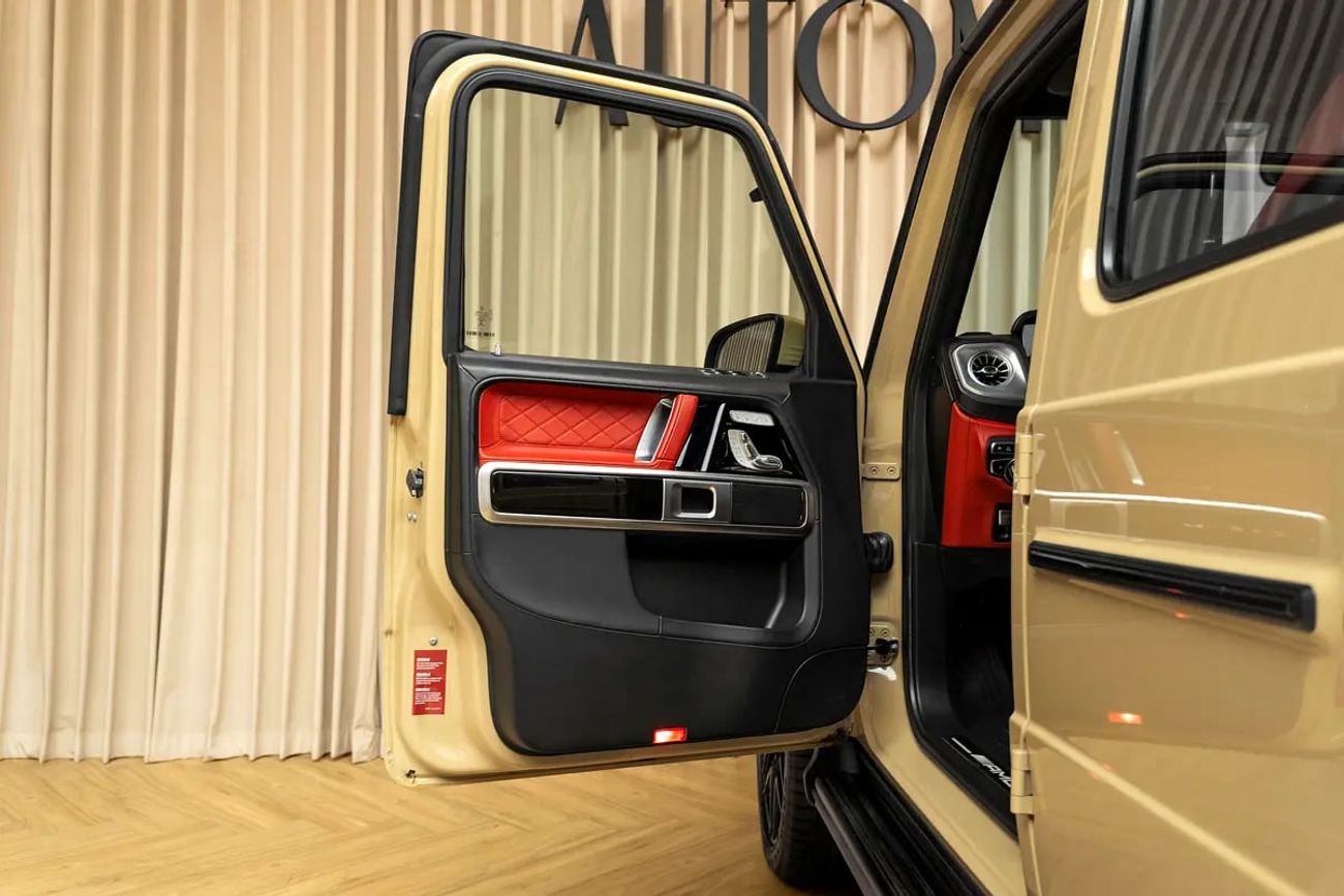 مرسيدس بنز G 63 AMG G MANUFAKTUR | FULL OPTIONS | FULL AGENCY SERVICE HISTORY | EXCELLENT CONDITION