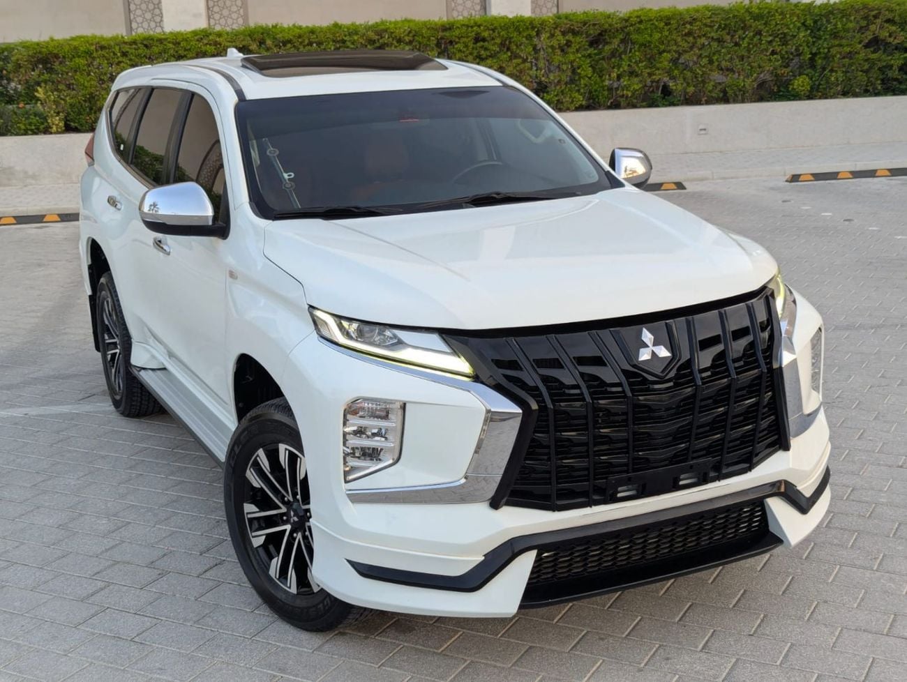 Mitsubishi Montero