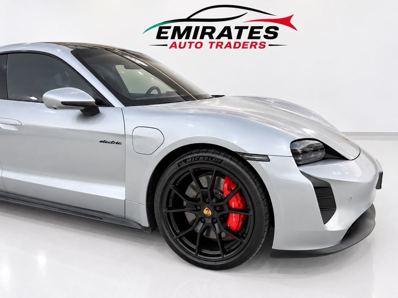 بورش تايكان GTS