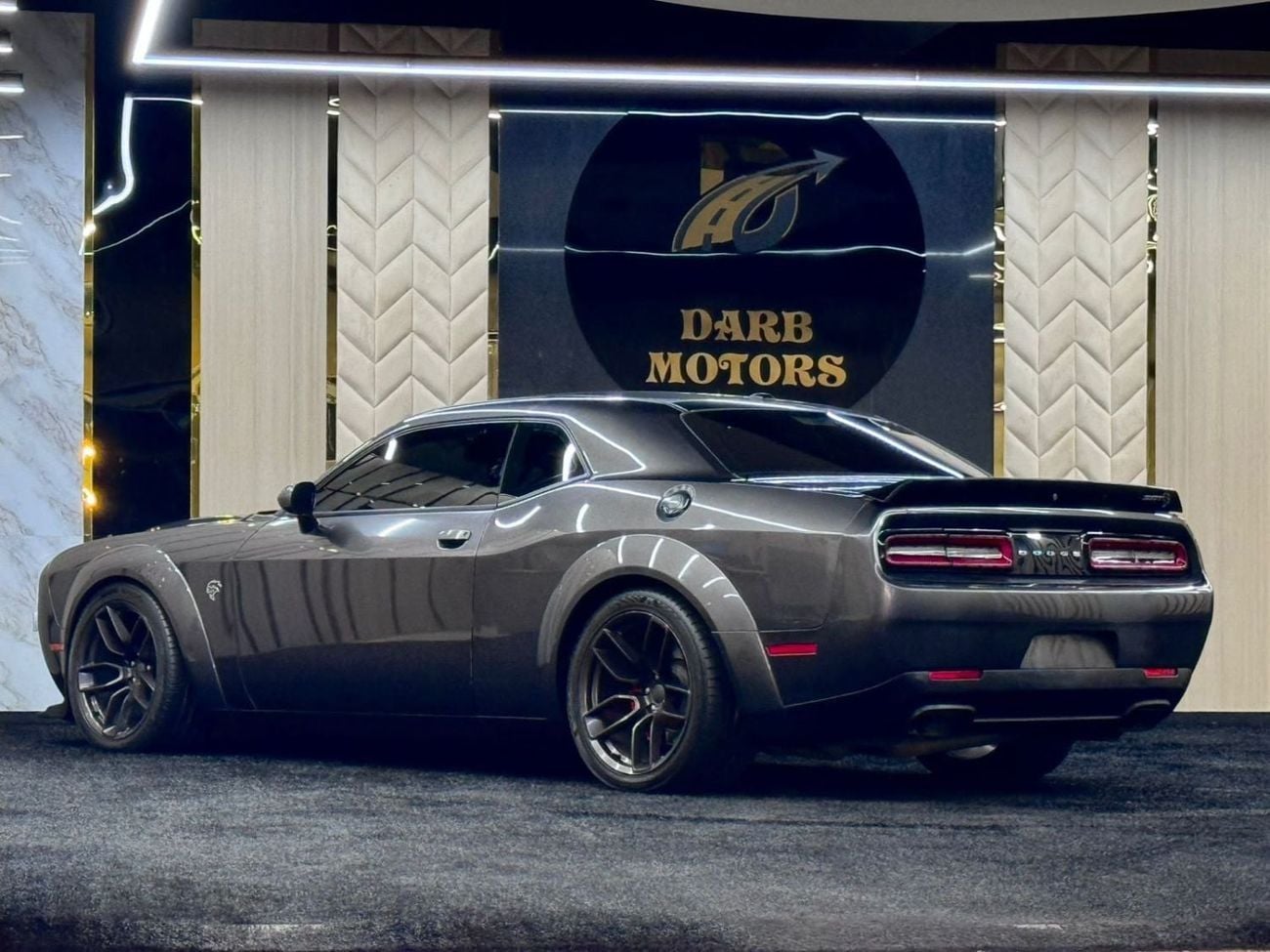 Dodge Challenger HELLCAT WIDEBODY