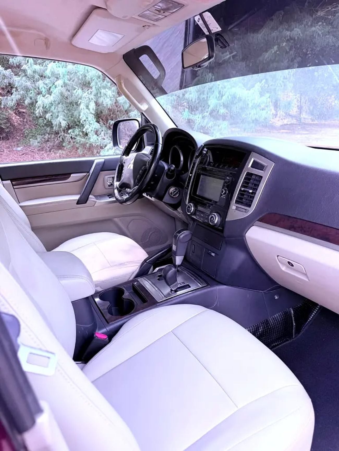 Mitsubishi Pajero GLS GCC Specs
