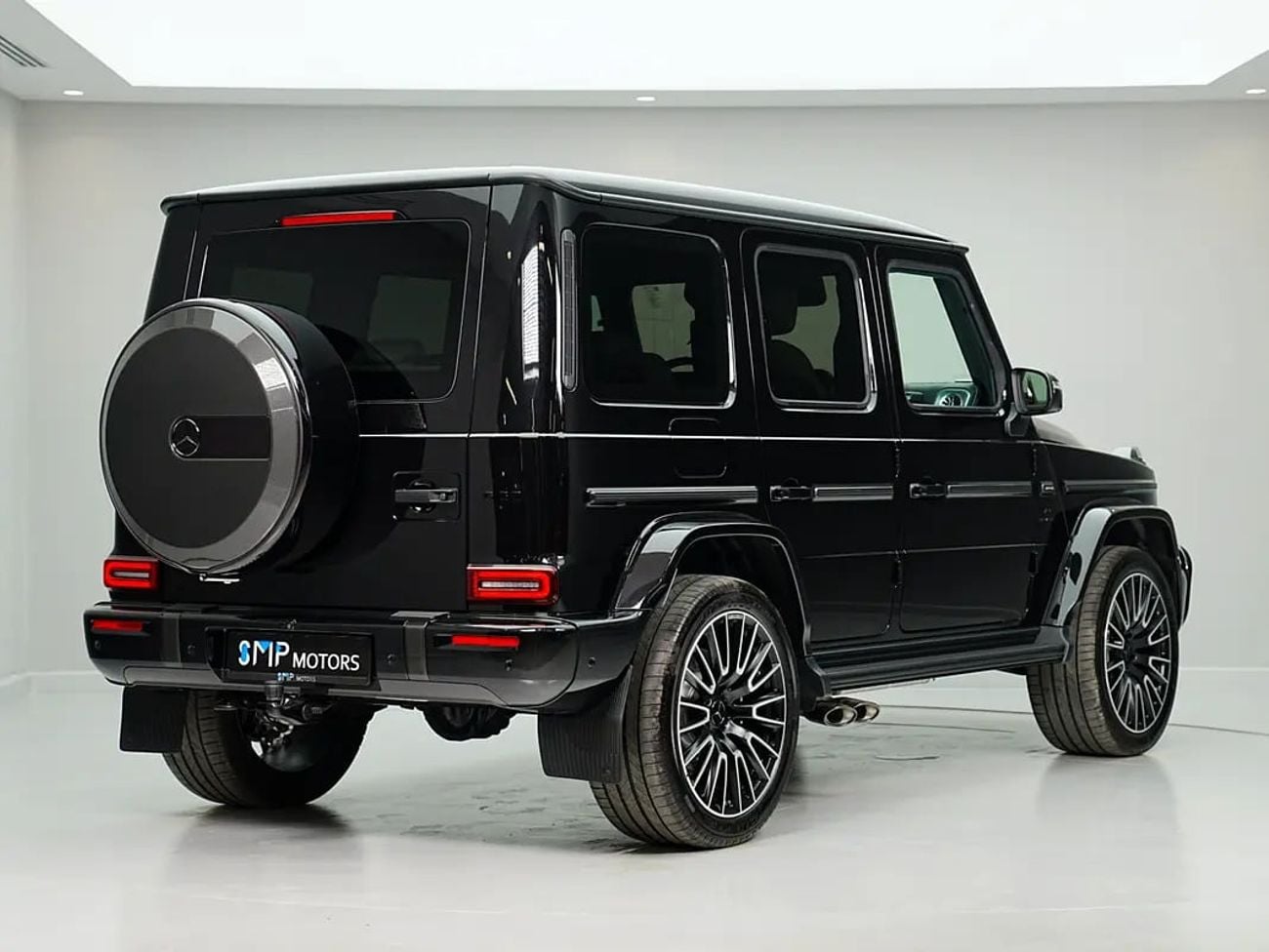 Mercedes Benz G63 AMG STANDARD G 63 AMG | A22 | CARBON PACKAGE | FULL OPTION