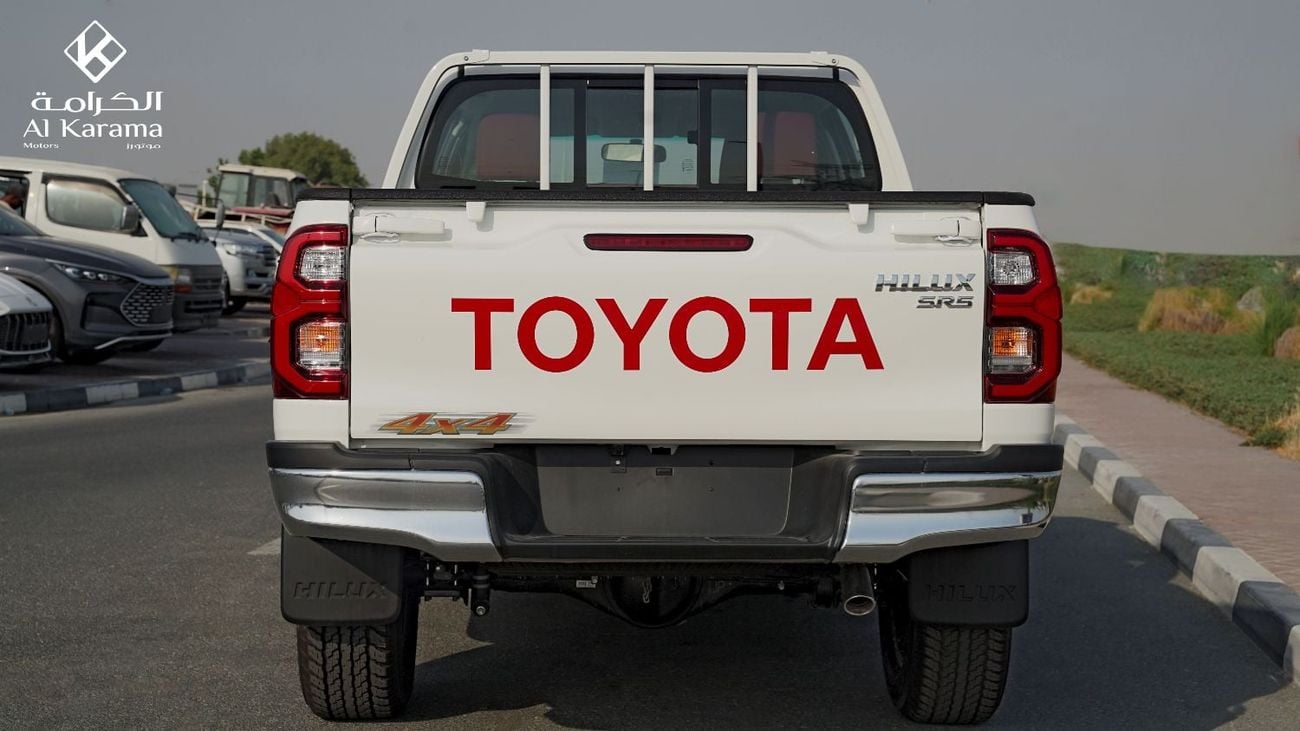 Toyota Hilux SR5 2.7L - 4x4 Manual Drive - Rear Camera - Cruise Control - Bed Liner - GCC Specs