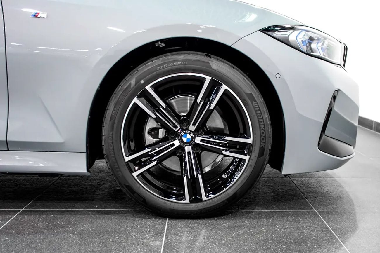 BMW 320i M SPORT 320i Luxury M Sport Package