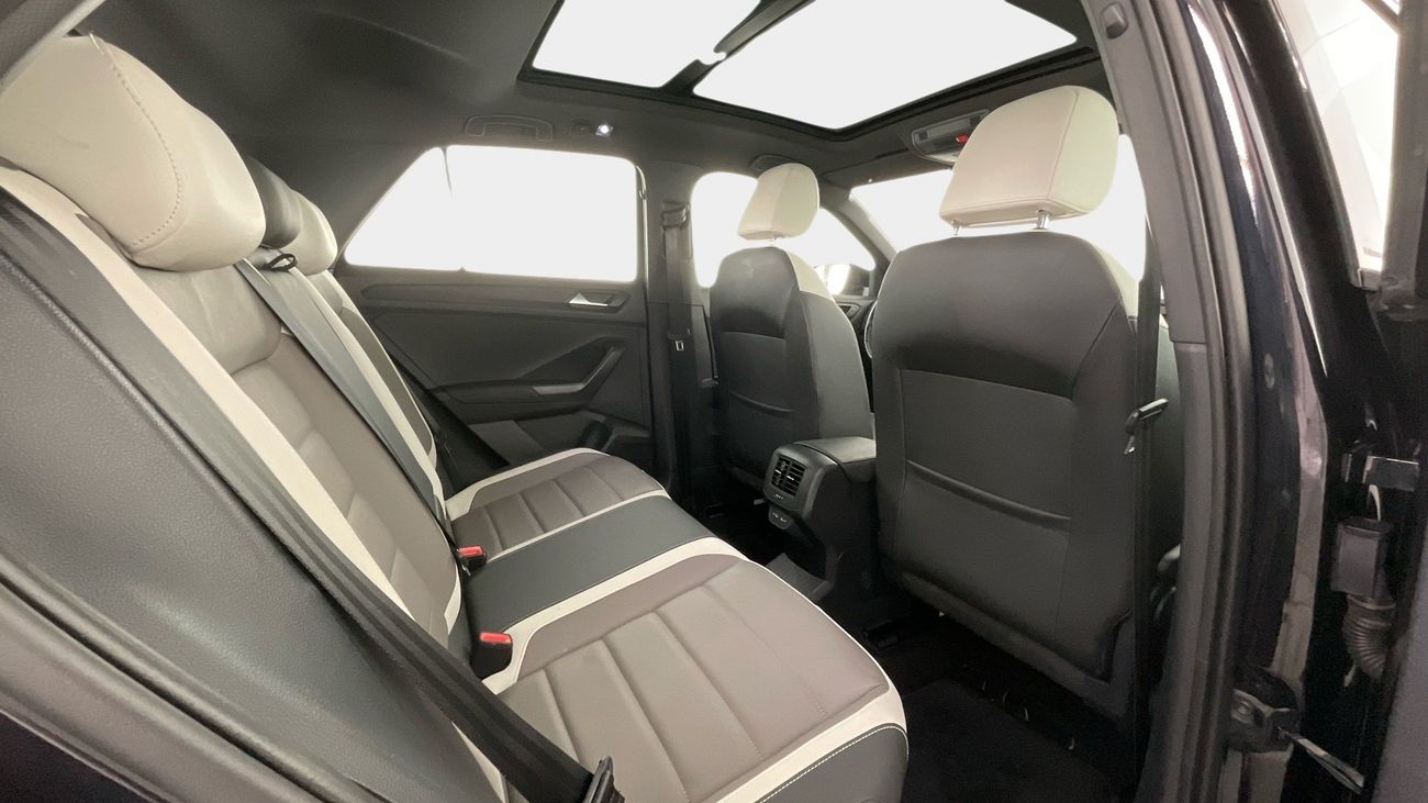 Volkswagen T-ROC SPORT BLACK EDITION | Guaranteed Warranty | 0 Down Payment