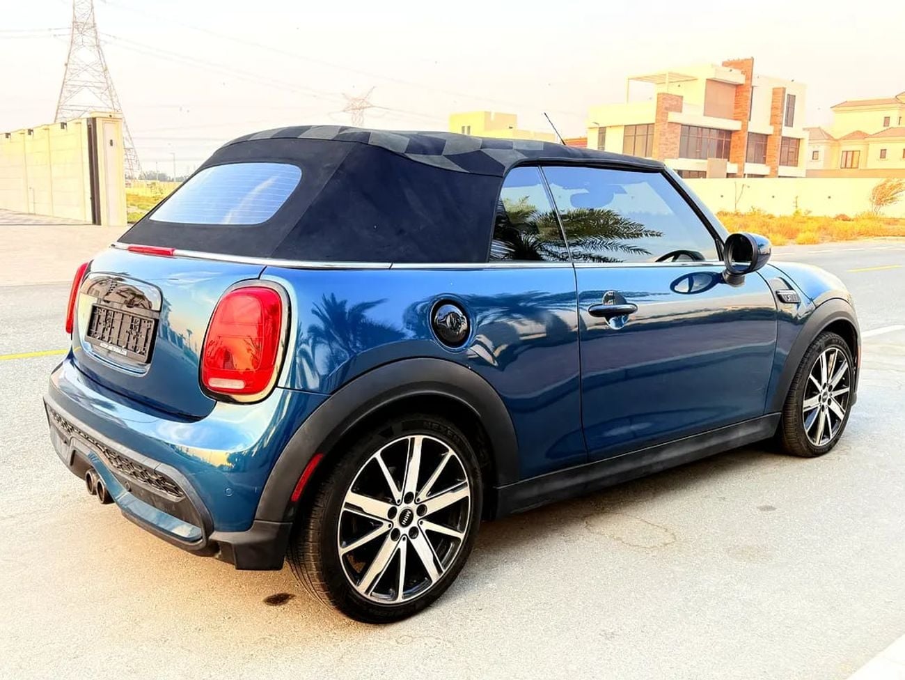 ميني كوبر إس كابريو Cooper S Cabrio JCW (Manul gear!)! Perfect condition!