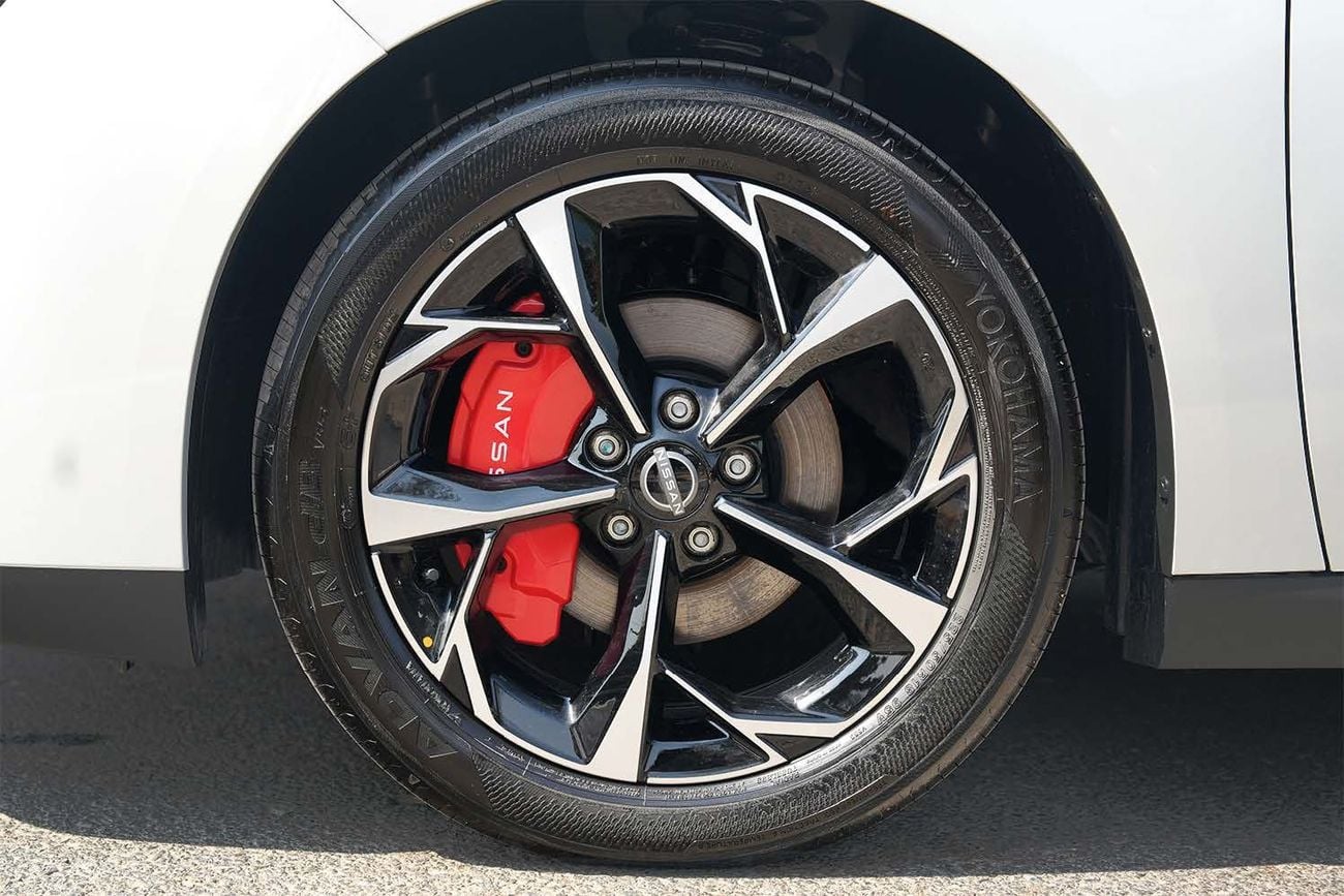 Nissan N6 180 MAX