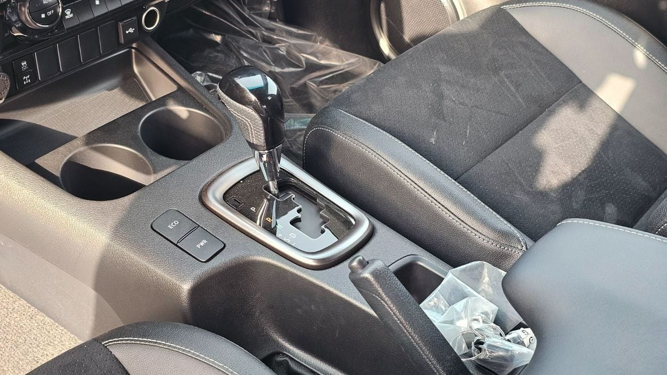 تويوتا هيلوكس GR SPORT COMPRESSOR- REAR VIEW MIRROR-NAVIGATION 2026 /2026