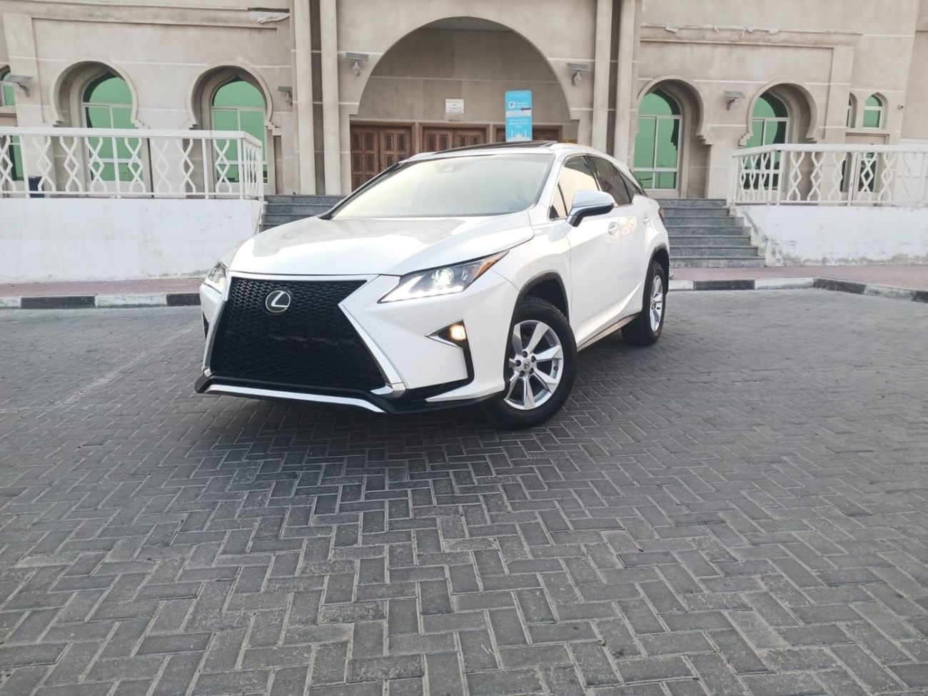 لكزس RX 350 2017