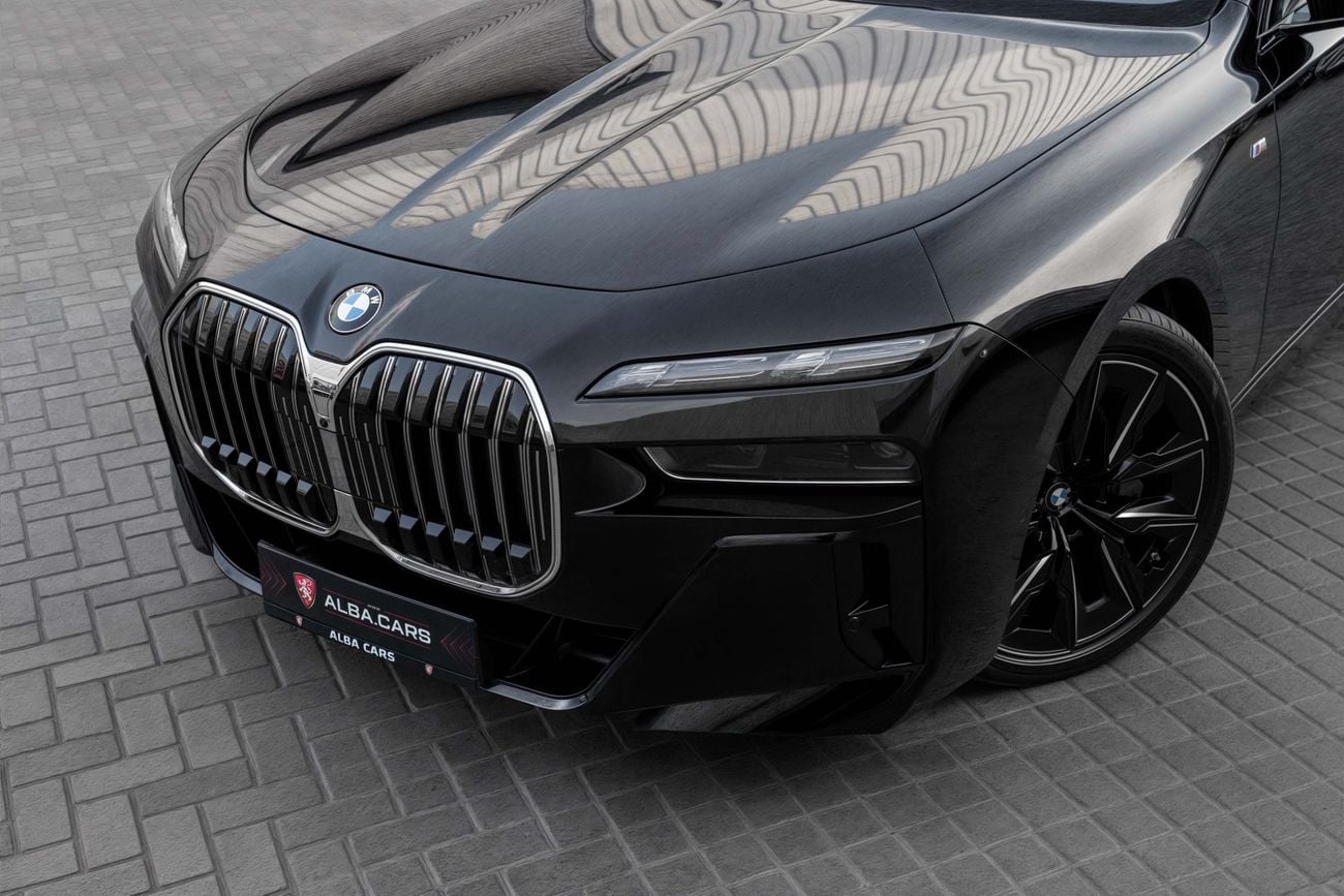 بي أم دبليو 760i M760 xDrive | 9,596 P.M | 0% Downpayment | BMW WARRANTY & SERVICE!