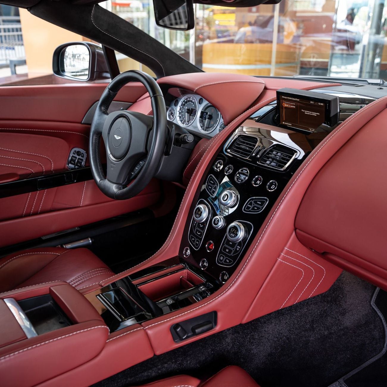 أستون مارتن فانتيج S 2016 Aston Martin Vantage ( CONVERTIBLE ) DONE ONLY 500KM