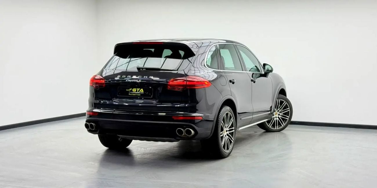 Porsche Cayenne S, Full Service History, Carbon Fiber Interior, Fully Loaded, GCC