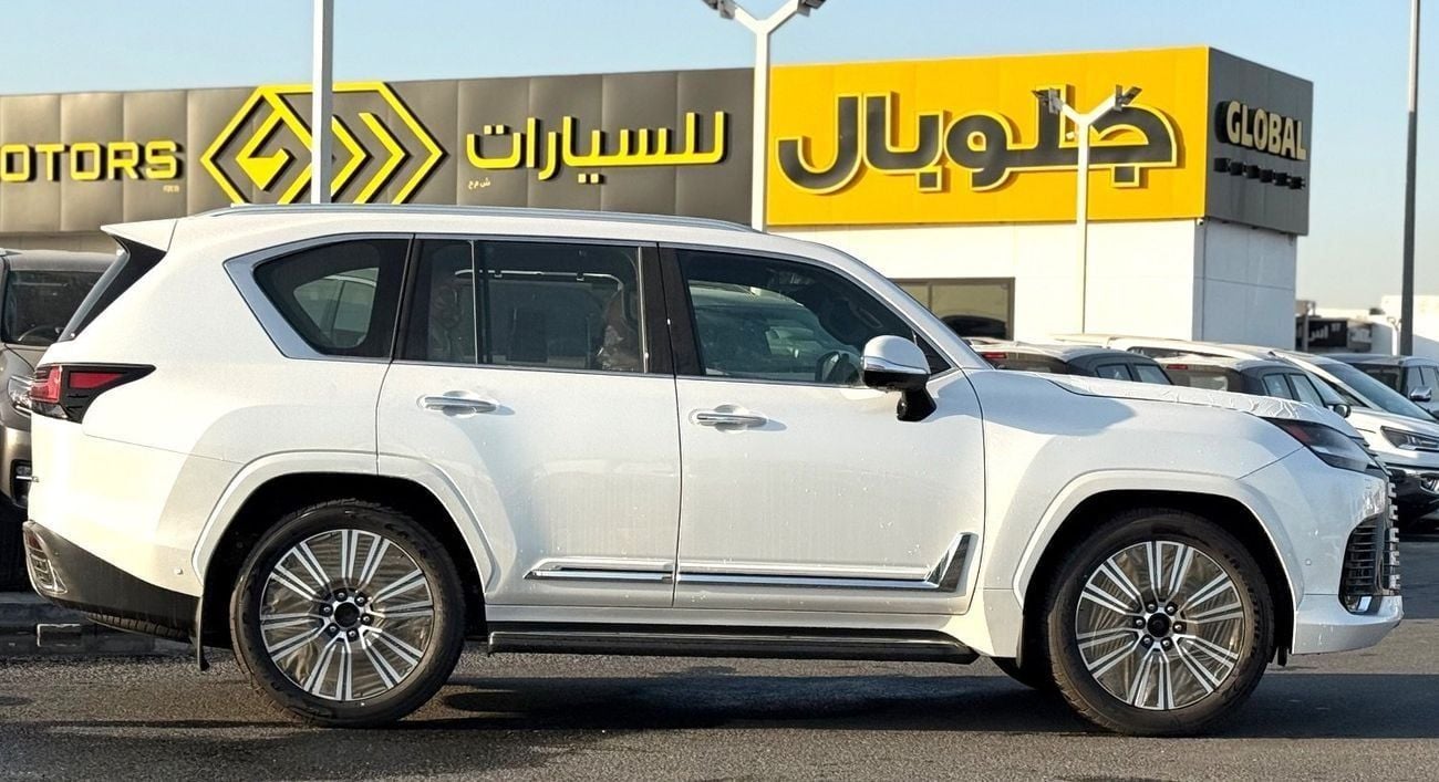 لكزس LX 700h SIGNATURE
